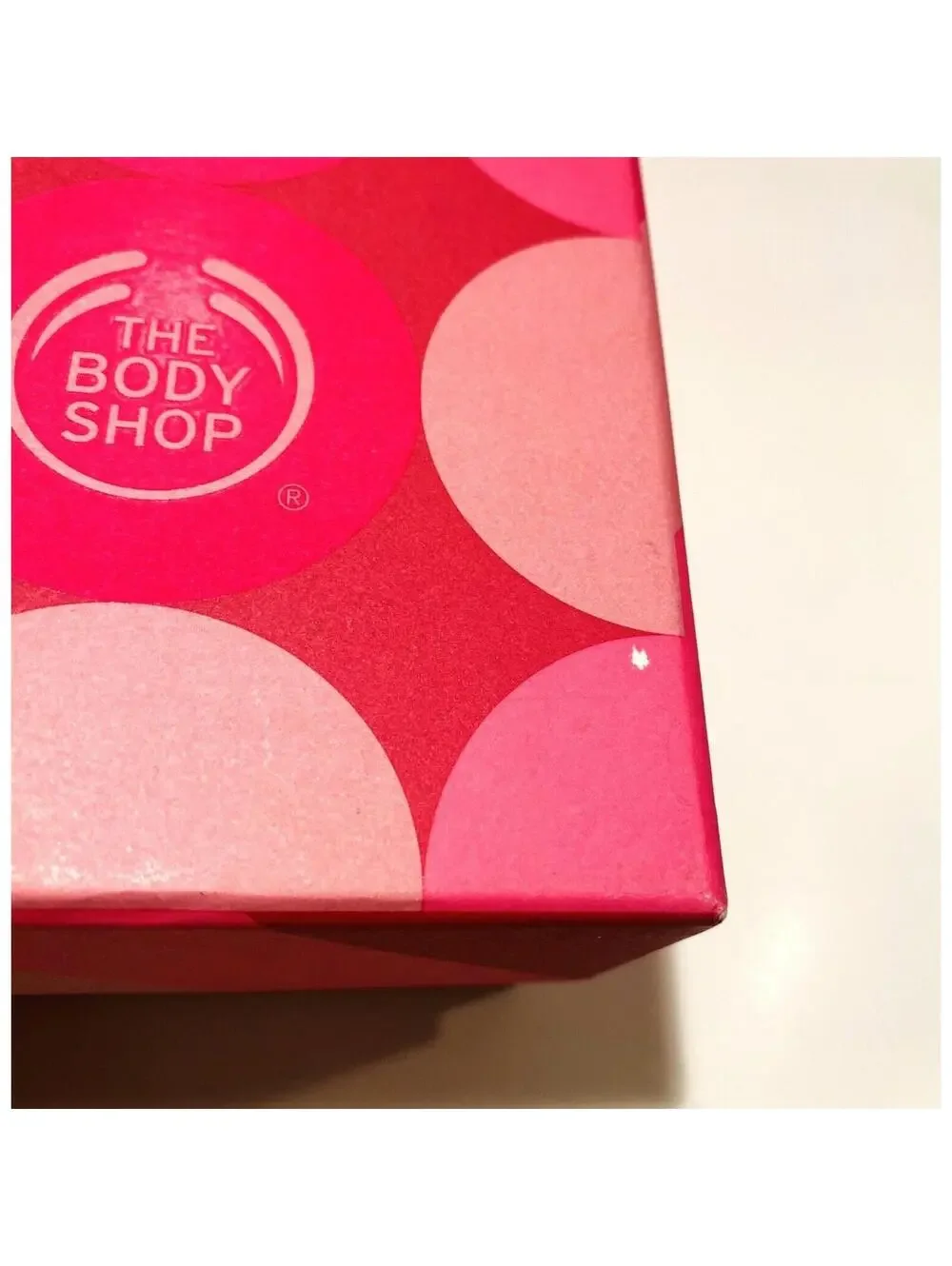 British Rose The Body Shop Gift Set Box Brand NEW Pink Body Wash Loofah Cream